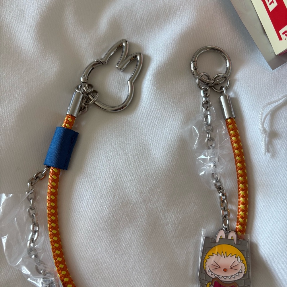 Pop Mart Labubu Lets Checkmate Chain Charm - Rook - Picture 3 of 12